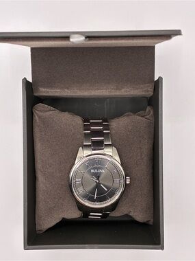 Bulova Men's Watch in Silver and Black Dial
